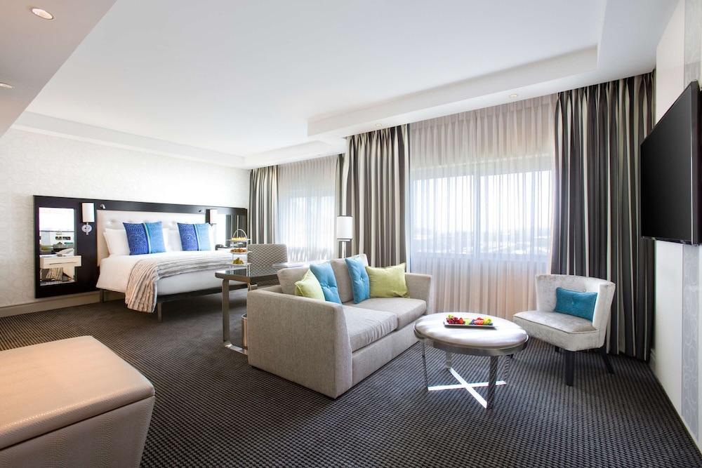 Southern Sun Cape Town Waterfront — Hotel rooms in Cape Town, Western Cape