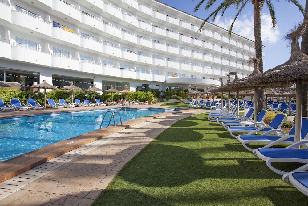 Grupotel Maritimo — Main photo in Alcudia, Balearic Islands