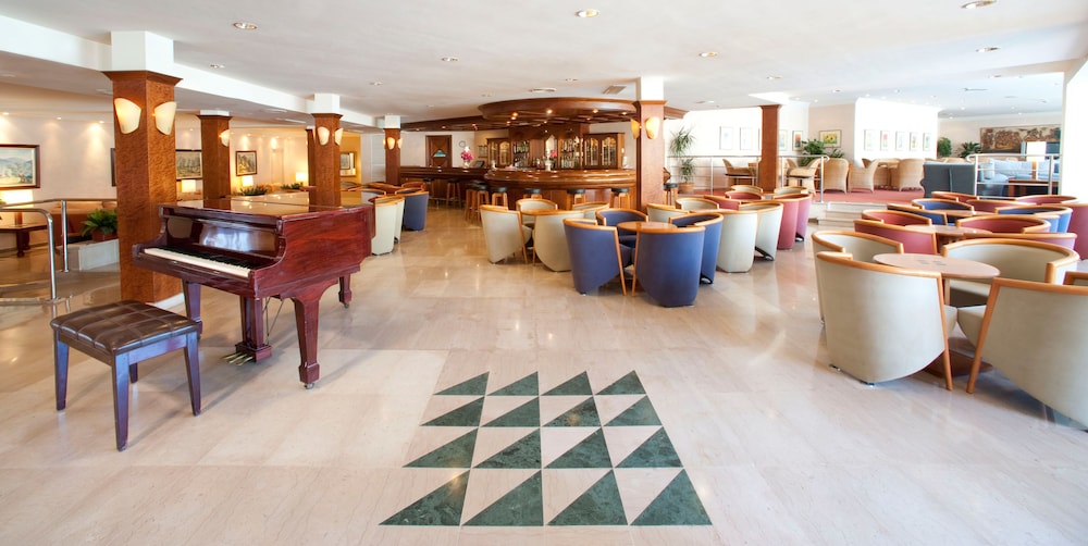 Grupotel Nilo & Spa — Restaurant & bars in Peguera, Balearic Islands