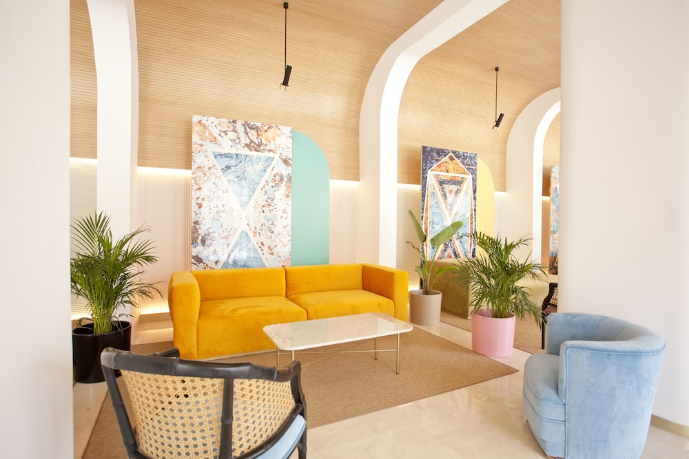 Grupotel Molins — Hotel building in Puerto Pollensa, Balearic Islands