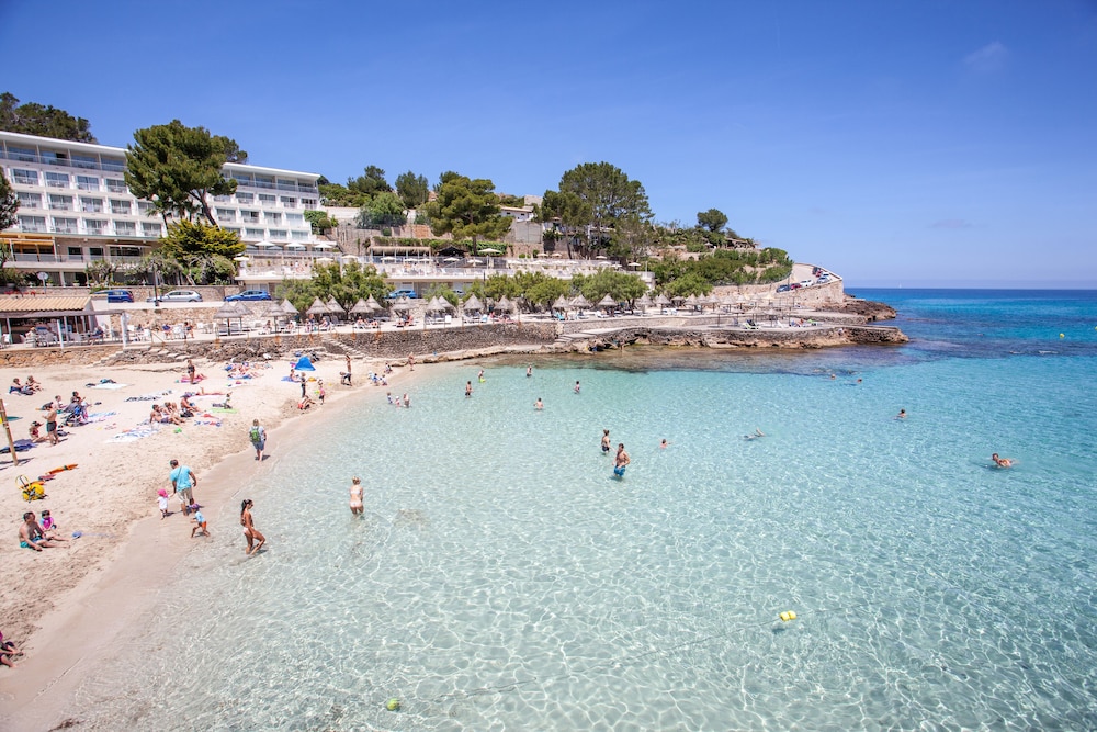 Grupotel Molins — Beach in Puerto Pollensa, Balearic Islands