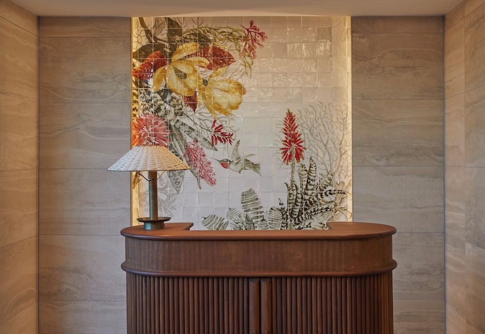 InterContinental Table Bay Cape Town by IHG — Hotel building in Cape Town, Western Cape