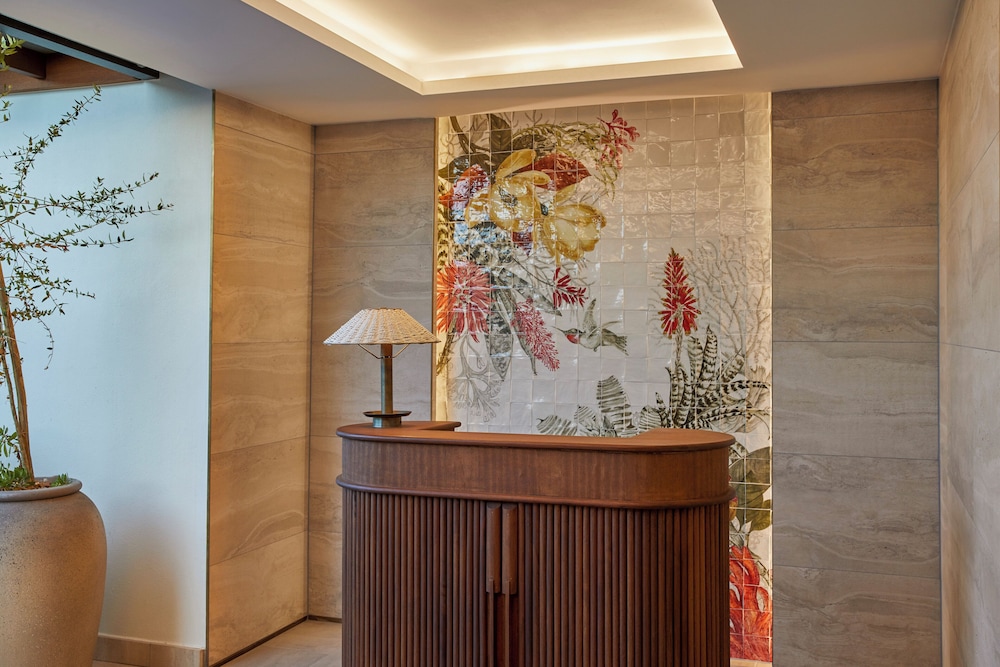InterContinental Table Bay Cape Town by IHG — Hotel building in Cape Town, Western Cape