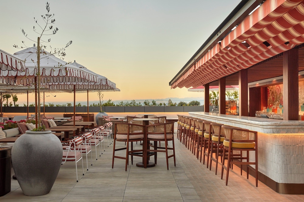 InterContinental Table Bay Cape Town by IHG — Restaurant & bars in Cape Town, Western Cape