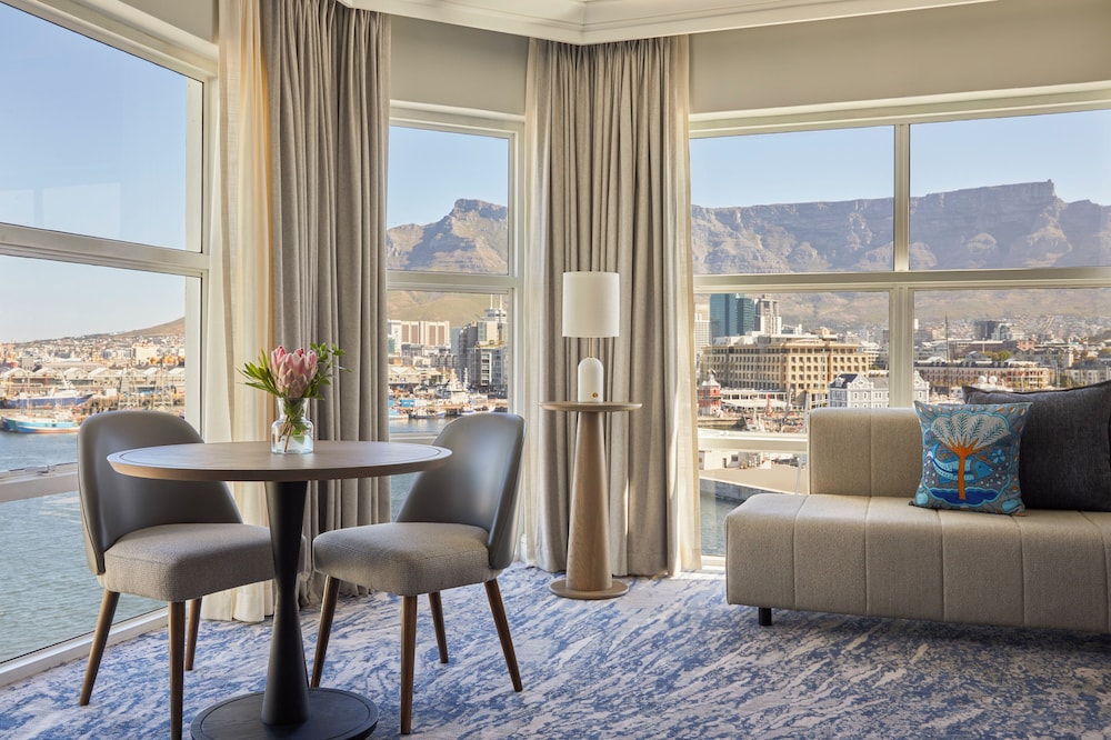 InterContinental Table Bay Cape Town by IHG — Hotel rooms in Cape Town, Western Cape