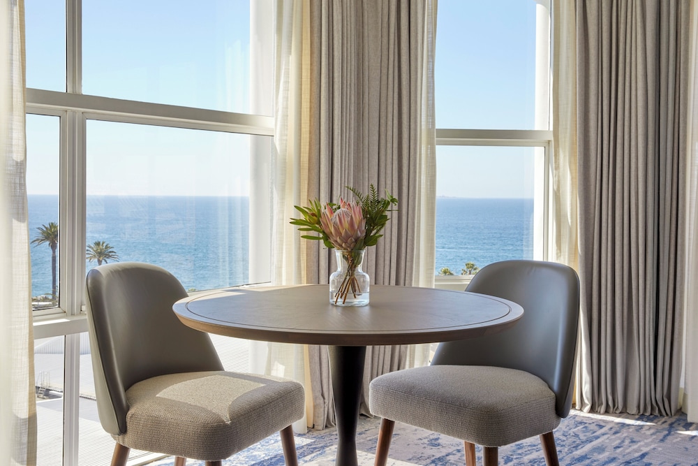 InterContinental Table Bay Cape Town by IHG — Hotel rooms in Cape Town, Western Cape
