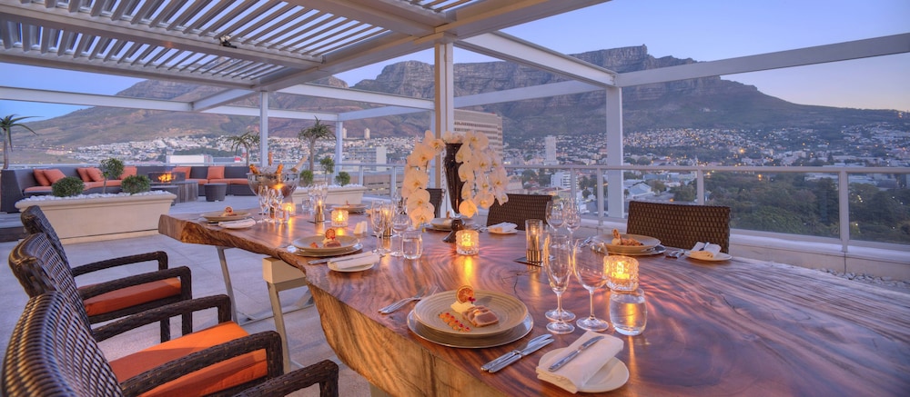 Taj Cape Town — Restaurant & bars in Cape Town, Western Cape