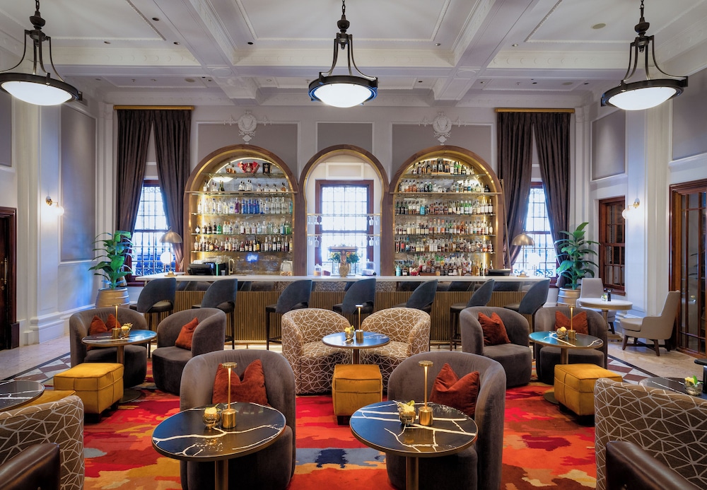 Taj Cape Town — Restaurant & bars in Cape Town, Western Cape
