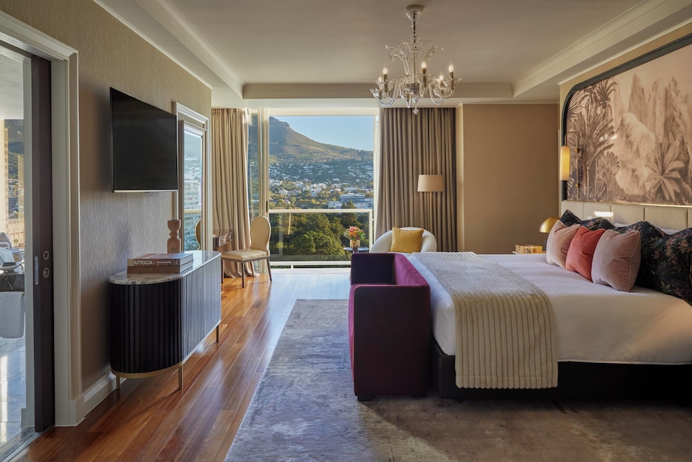 Taj Cape Town — Hotel rooms in Cape Town, Western Cape