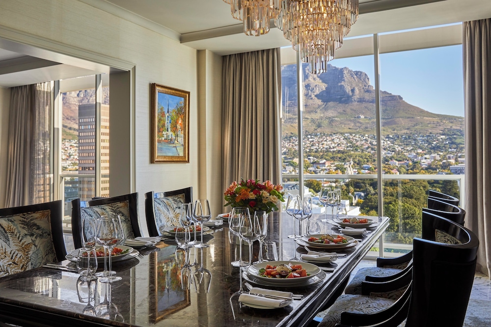 Taj Cape Town — Restaurant & bars in Cape Town, Western Cape