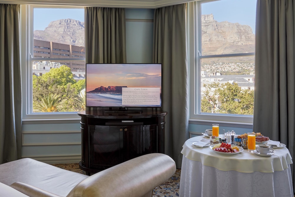 Taj Cape Town — Hotel rooms in Cape Town, Western Cape