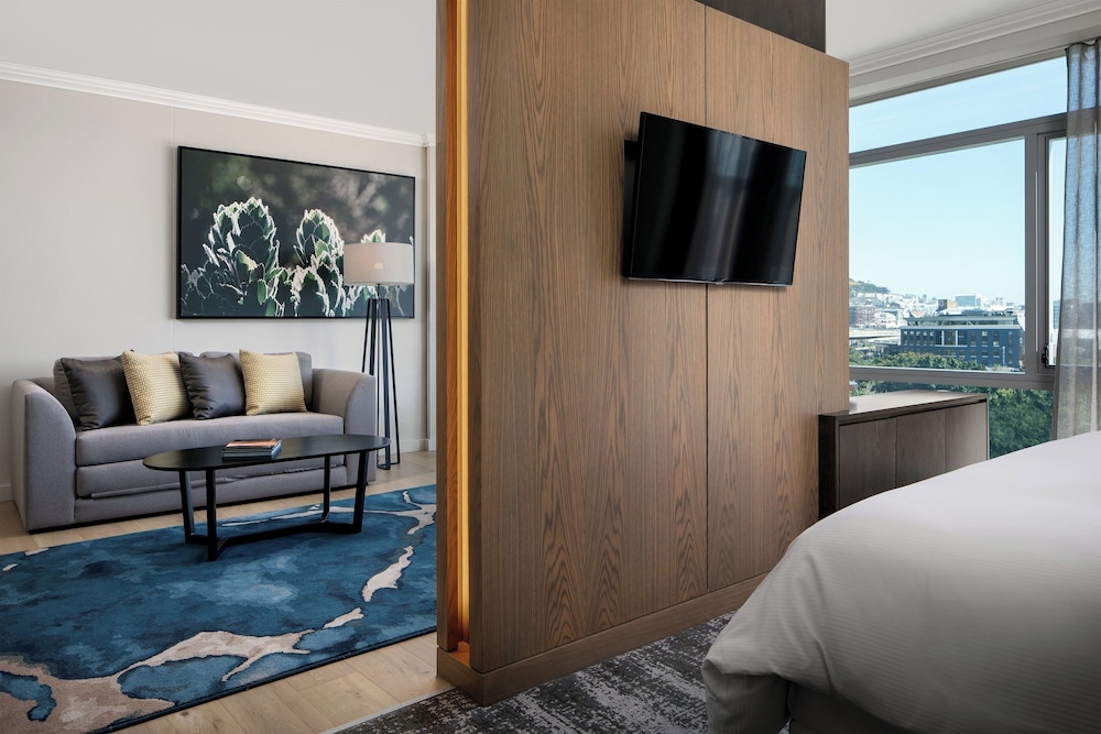 The Westin Cape Town — Hotel rooms in Cape Town, Western Cape