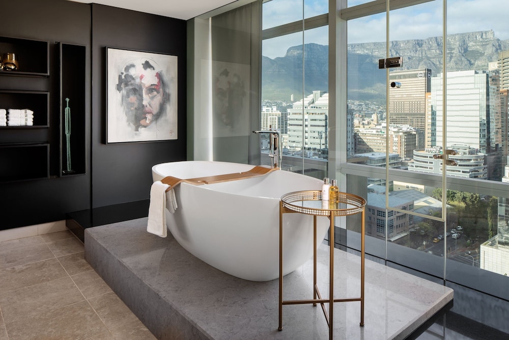 The Westin Cape Town — Hotel rooms in Cape Town, Western Cape