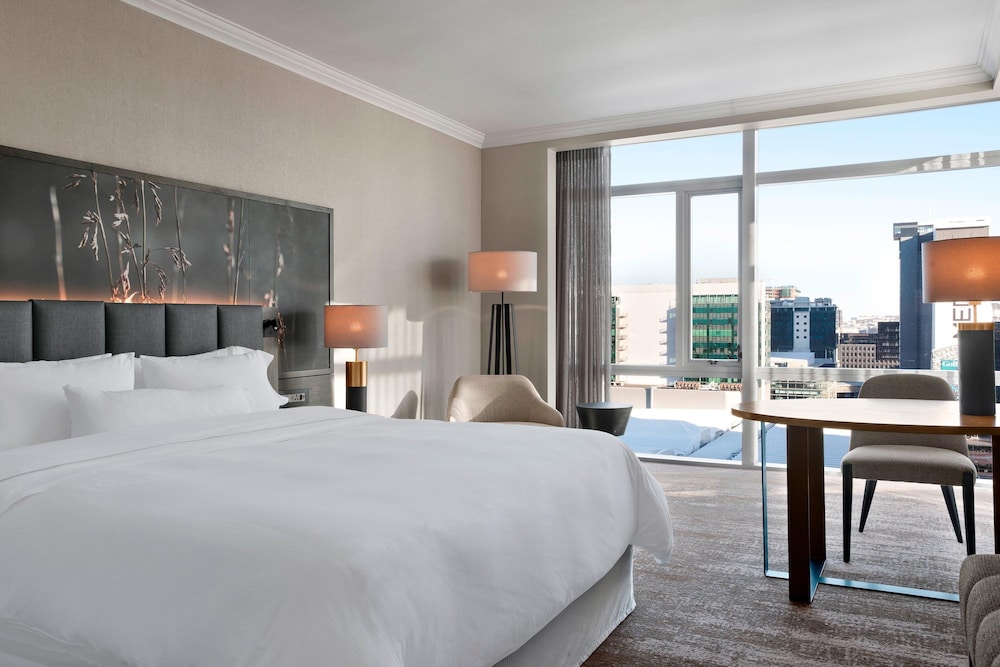 The Westin Cape Town — Hotel rooms in Cape Town, Western Cape