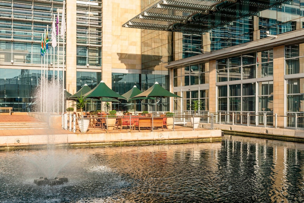 The Westin Cape Town — Restaurant & bars in Cape Town, Western Cape