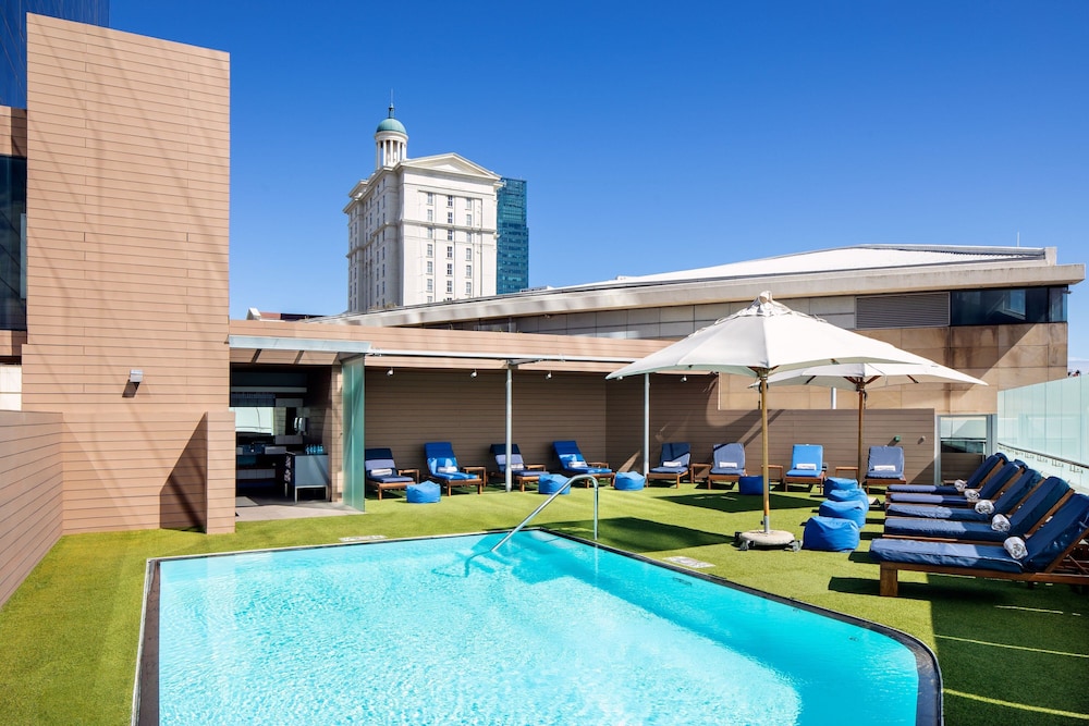 The Westin Cape Town — Swimming pool in Cape Town, Western Cape