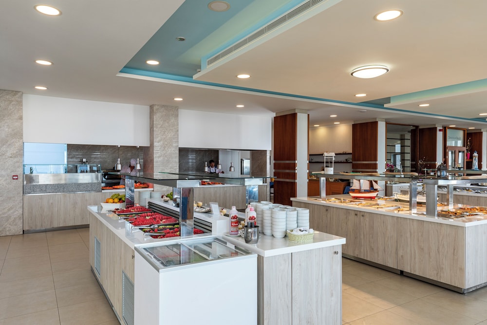 Belair Beach Hotel — Restaurant & bars in Rhodes Town, South Aegean