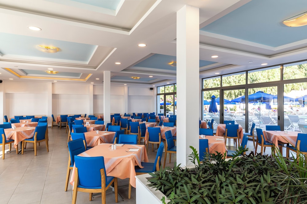 Belair Beach Hotel — Restaurant & bars in Rhodes Town, South Aegean