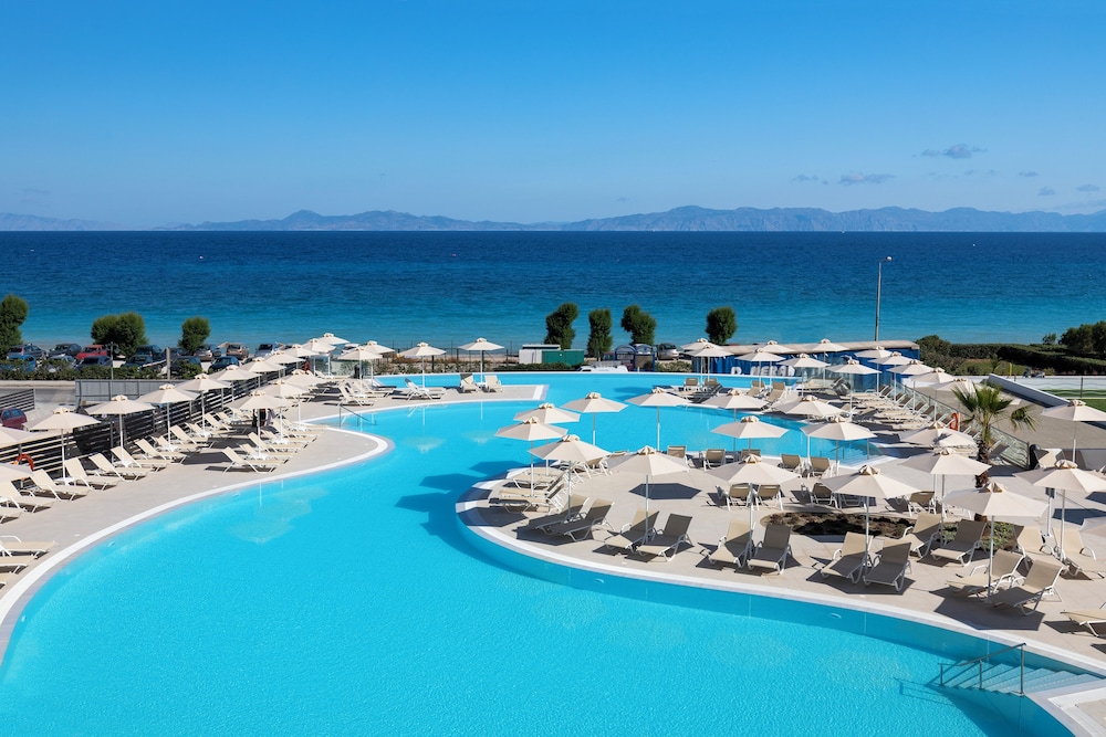 Belair Beach Hotel - zdjęcie 2