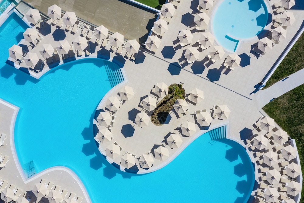 Belair Beach Hotel — Swimming pool in Rhodes Town, South Aegean