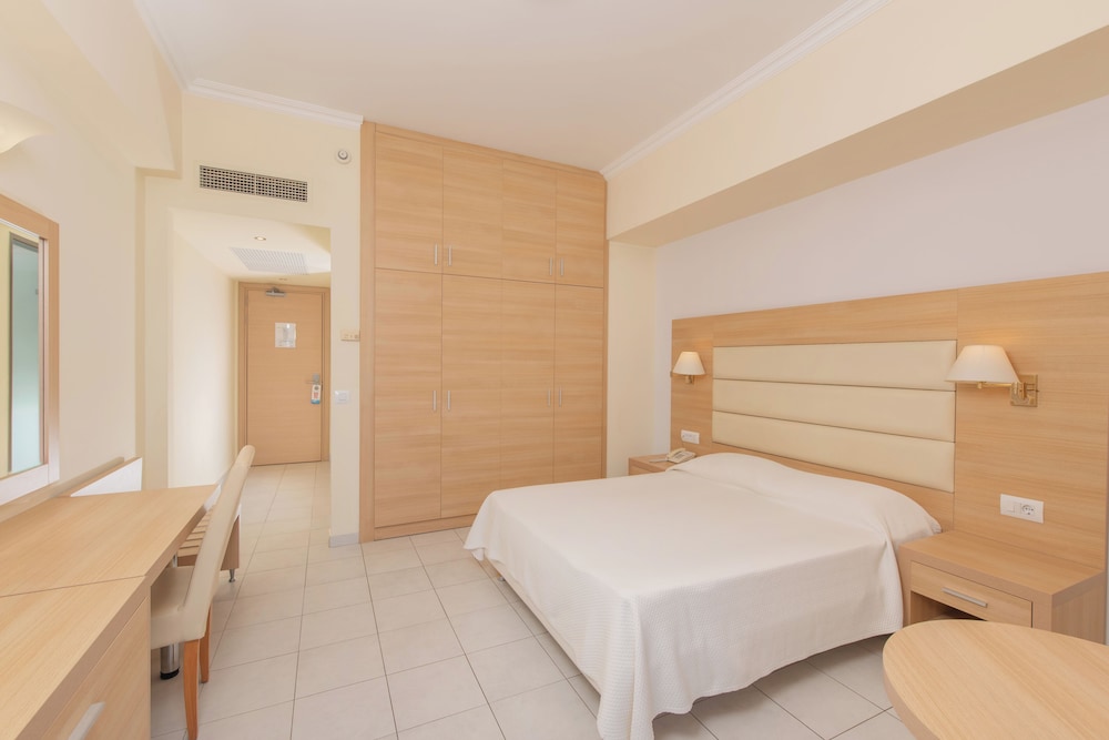 Belair Beach Hotel — Hotel rooms in Rhodes Town, South Aegean