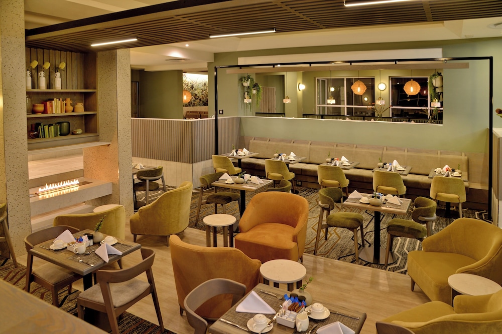 Town Lodge Bellville — Restaurant & bars in Cape Town, Western Cape