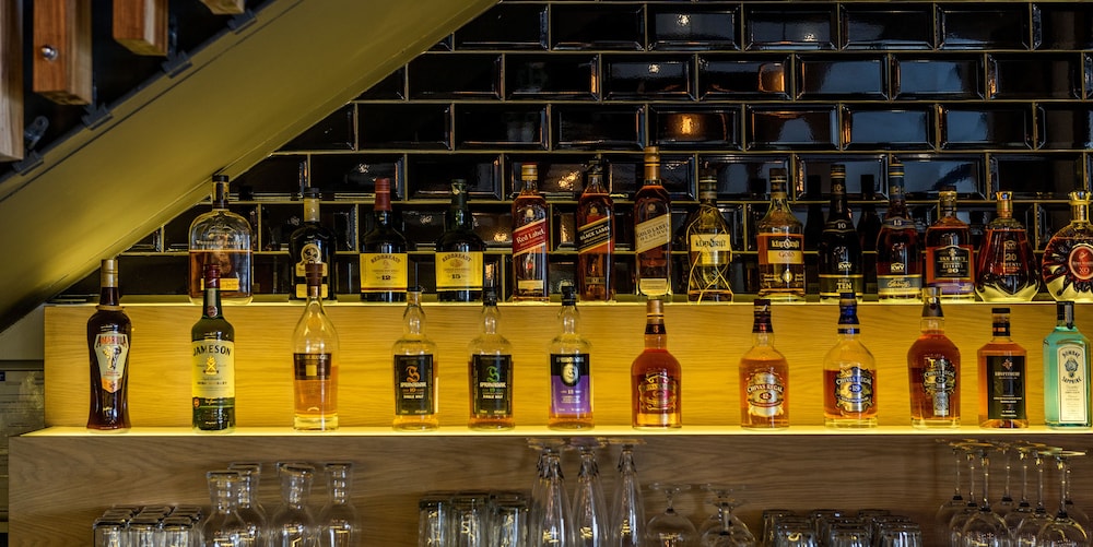 Victoria and Alfred Hotel by NEWMARK — Restaurant & bars in Cape Town, Western Cape