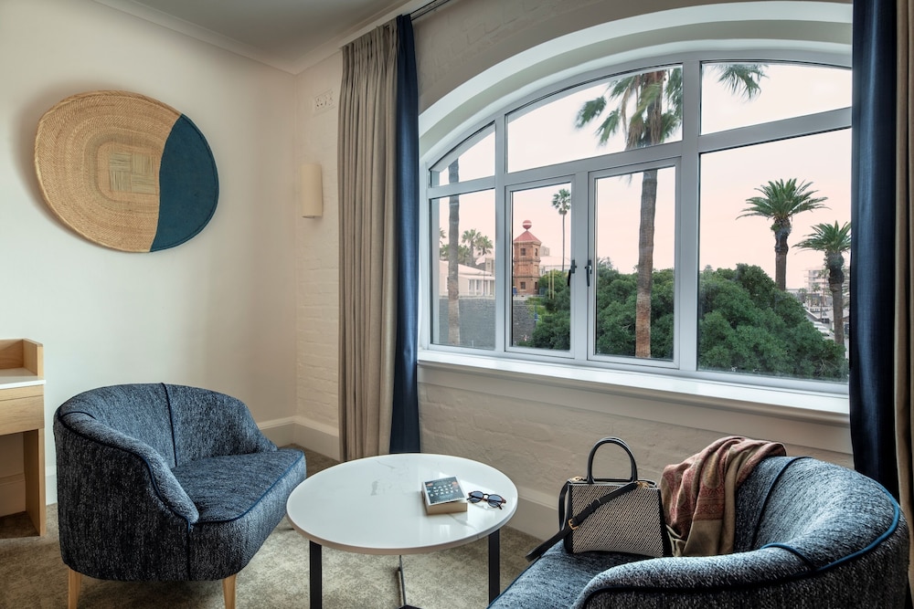 Victoria and Alfred Hotel by NEWMARK — Hotel rooms in Cape Town, Western Cape
