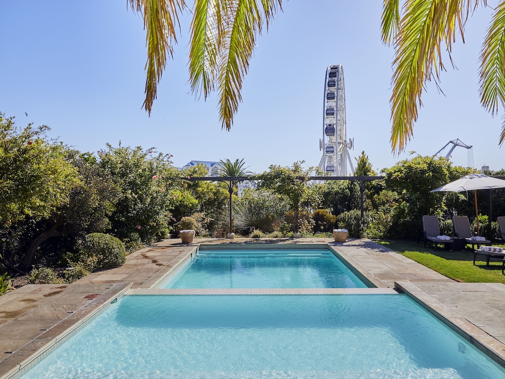 Victoria and Alfred Hotel by NEWMARK — Swimming pool in Cape Town, Western Cape