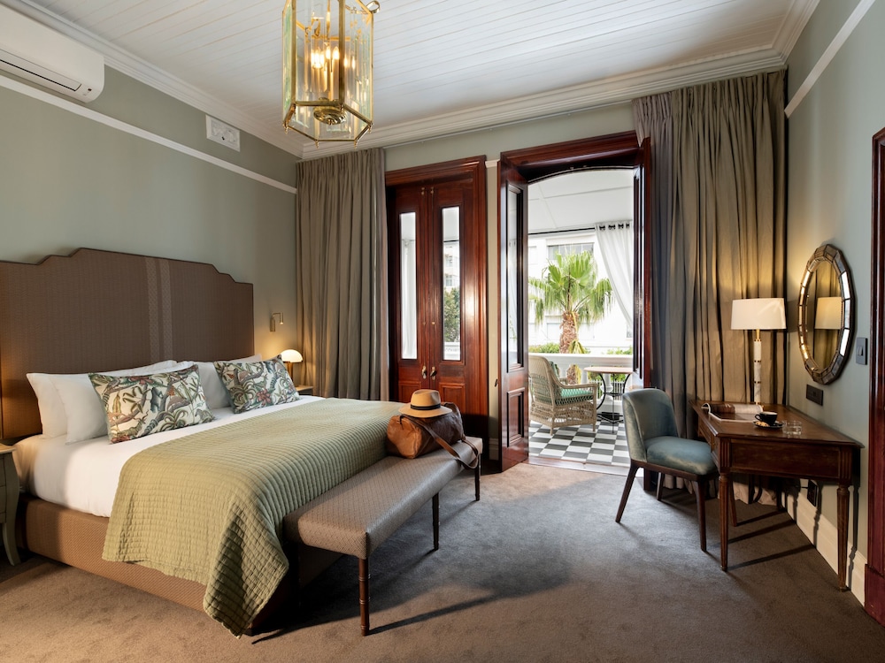 The Winchester Hotel by NEWMARK — Hotel rooms in Cape Town, Western Cape