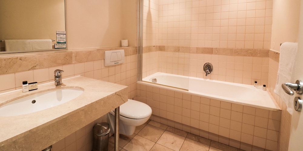 Waterfront Village — Hotel rooms in Cape Town, Western Cape