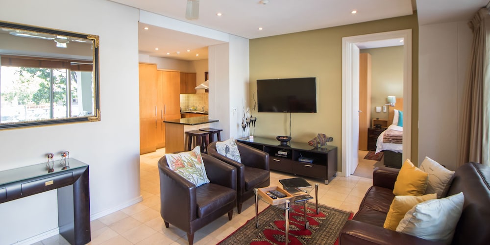 Waterfront Village — Hotel rooms in Cape Town, Western Cape