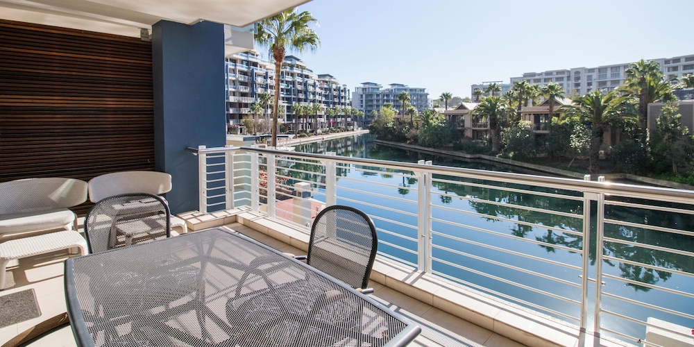 Waterfront Village — Attractions in the area in Cape Town, Western Cape
