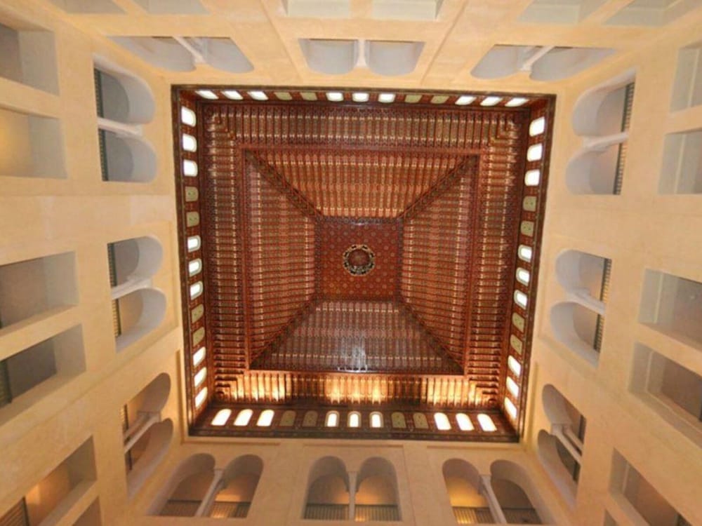 Hotel Alhambra Thalasso — Hotel building in Hammamet, Nabeul