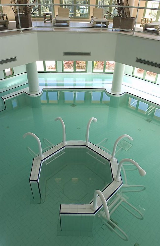 Hotel Alhambra Thalasso — Swimming pool in Hammamet, Nabeul
