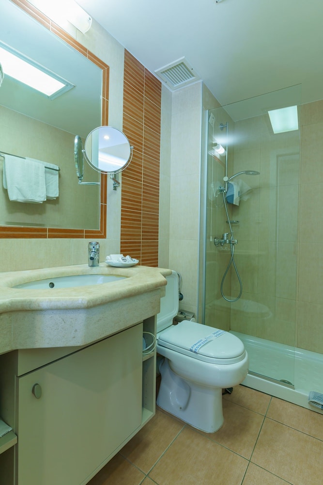 Pearl Beach Hotel — Hotel rooms in Rethymnon