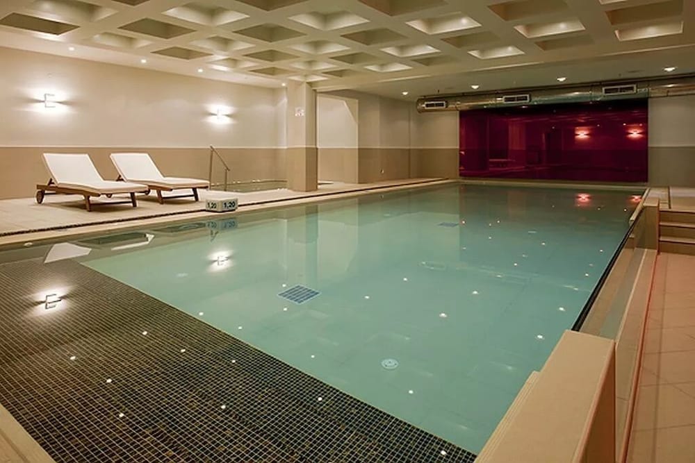Pearl Beach Hotel — Swimming pool in Rethymnon