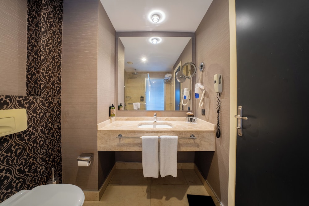 Cettia Beach Resort - Adults Only — Hotel rooms in Marmaris, Mugla