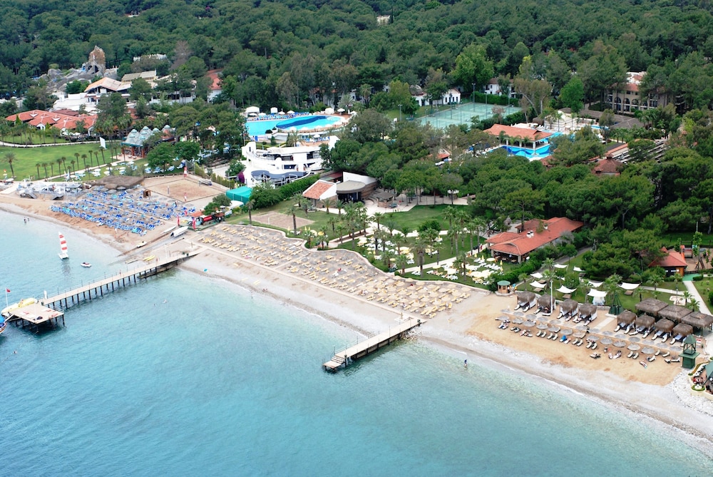 Champion Holiday Village - All Inclusive — Beach in Kemer