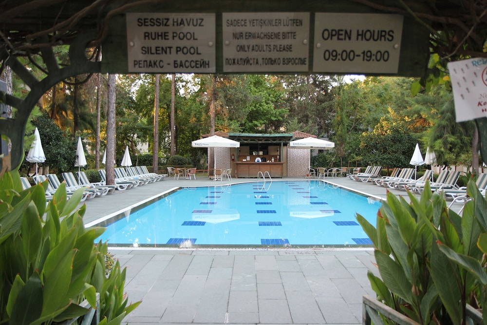 Champion Holiday Village - All Inclusive — Swimming pool in Kemer
