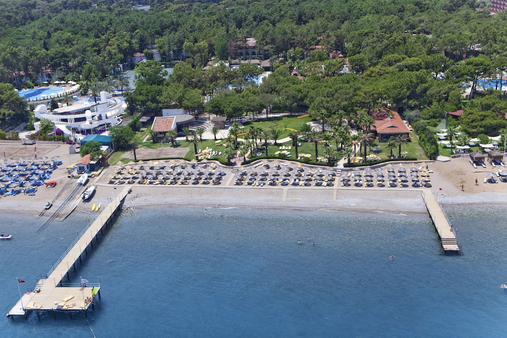 Champion Holiday Village - All Inclusive — Beach in Kemer
