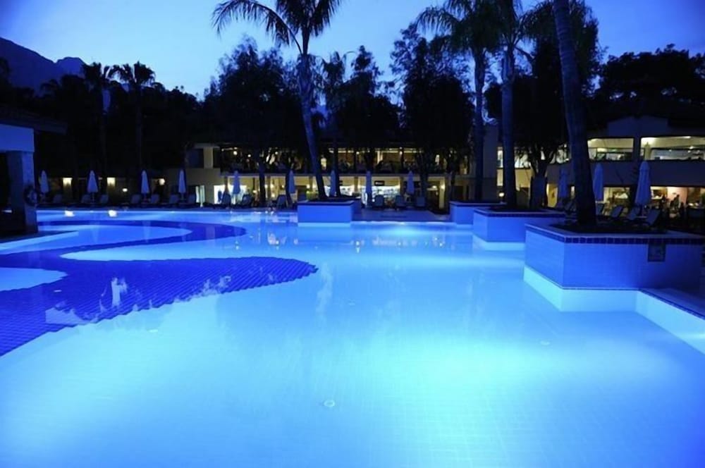 Champion Holiday Village - All Inclusive — Swimming pool in Kemer