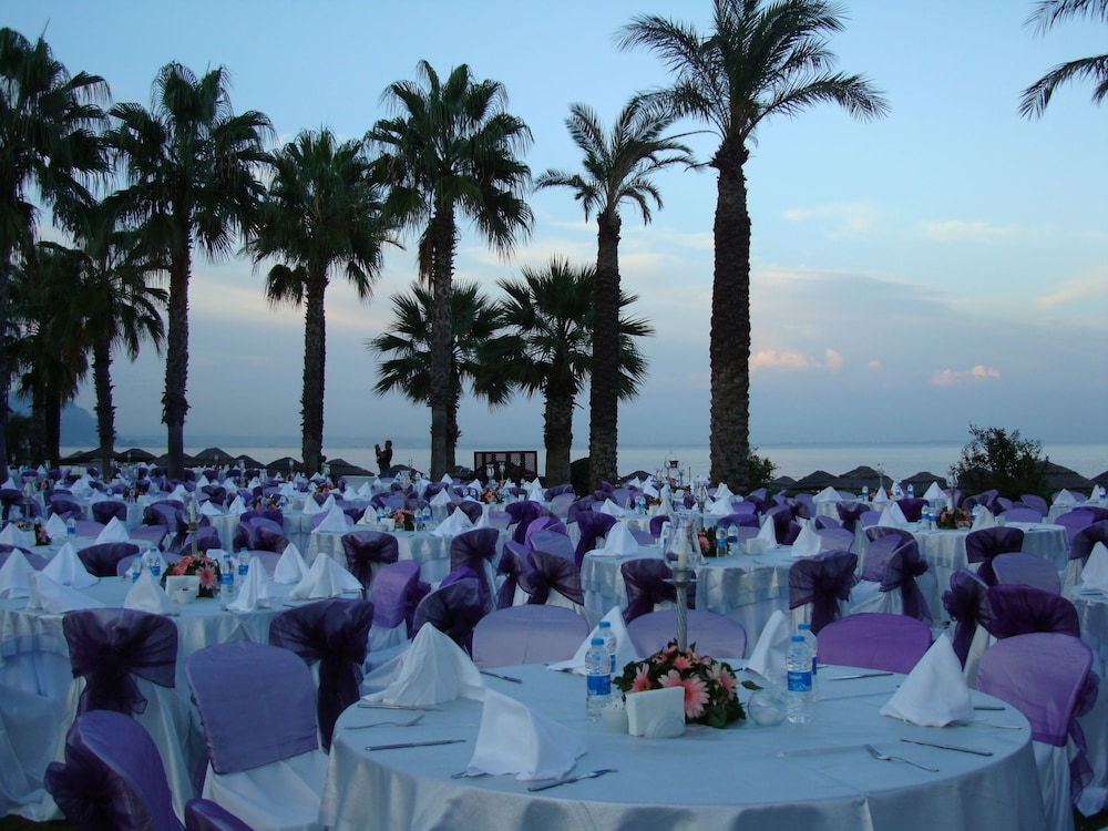 Champion Holiday Village - All Inclusive — Restaurant & bars in Kemer