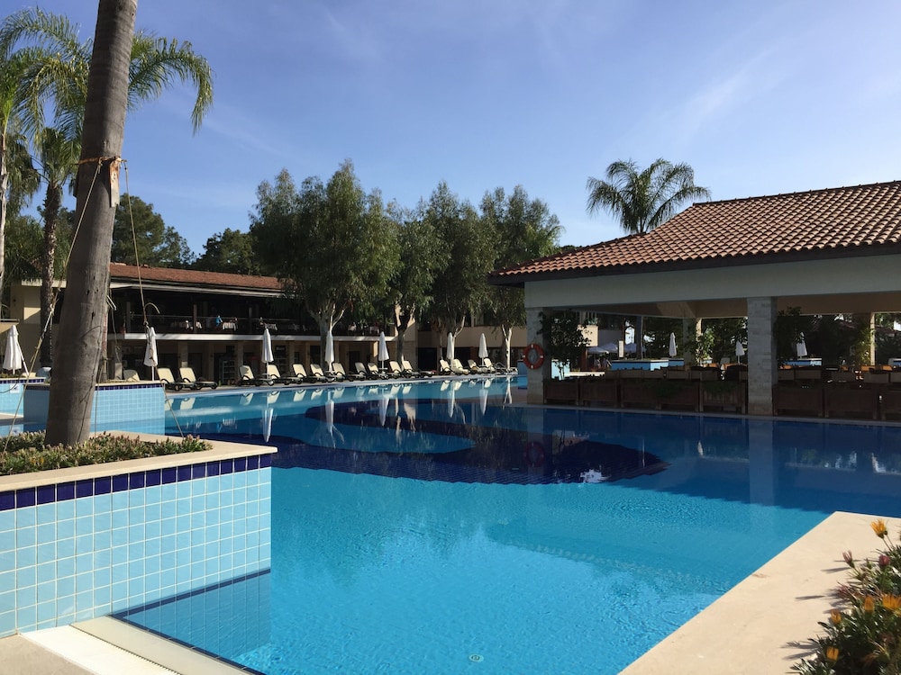 Champion Holiday Village - All Inclusive — Swimming pool in Kemer