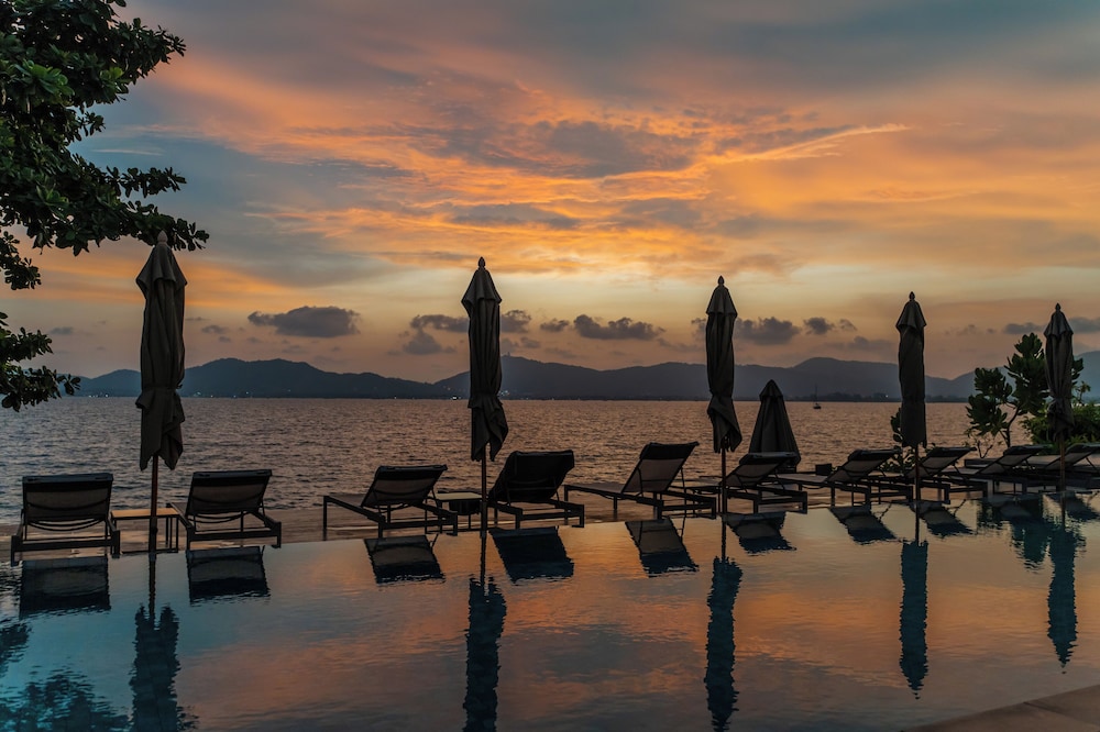 My Beach Resort Phuket — Swimming pool in Ko Lon, Phuket Province