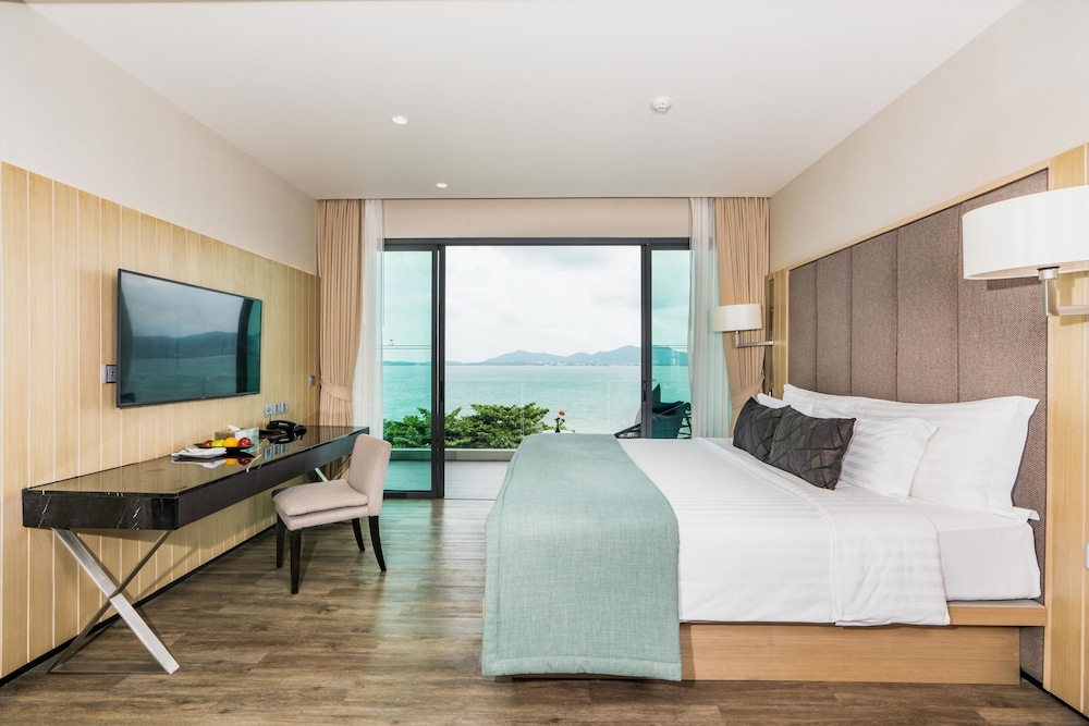 My Beach Resort Phuket — Hotel rooms in Ko Lon, Phuket Province