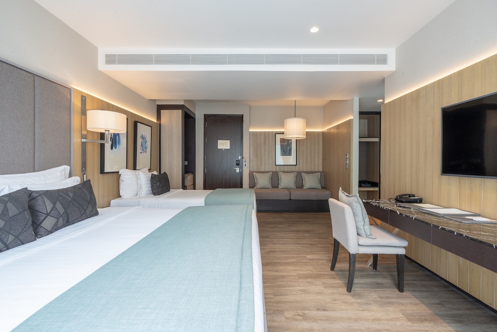 My Beach Resort Phuket — Hotel rooms in Ko Lon, Phuket Province
