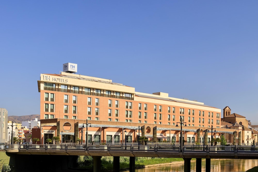 NH Málaga Hotel - zdjęcie 4