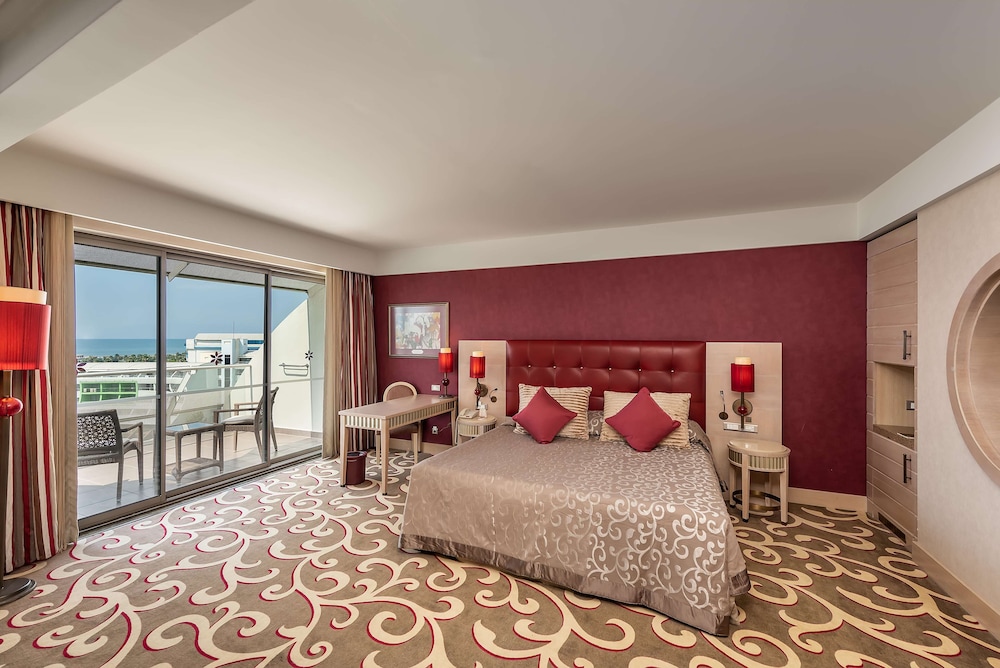 Cornelia Diamond Golf Resort & SPA - All Inclusive — Hotel rooms in Belek