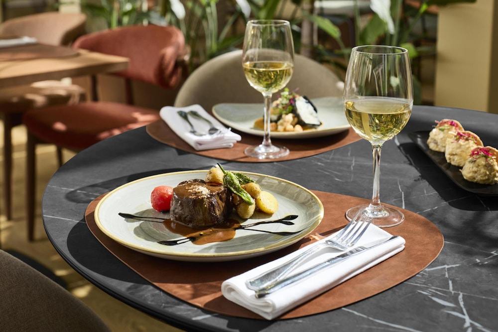 NH Collection Marbella — Restaurant & bars in Marbella, Andalusia